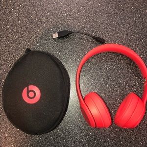 Wireless Beats Solo 3
